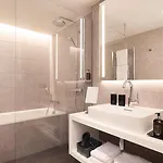 Aparthotel Adina Düsseldorf