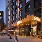 Aparthotel Adina