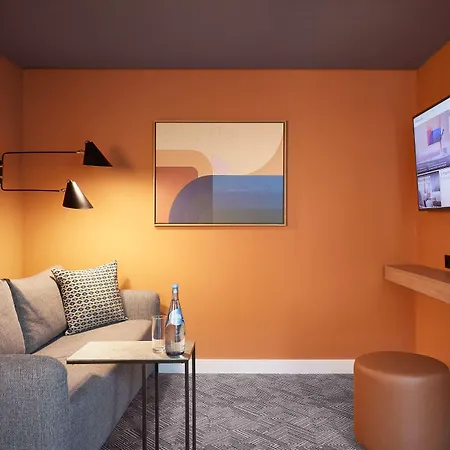 Aparthotel Adina 4*