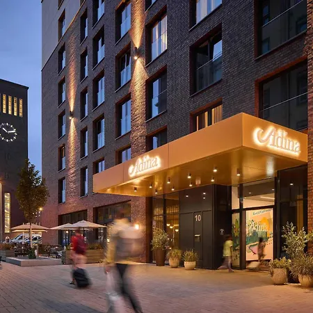 Aparthotel Adina