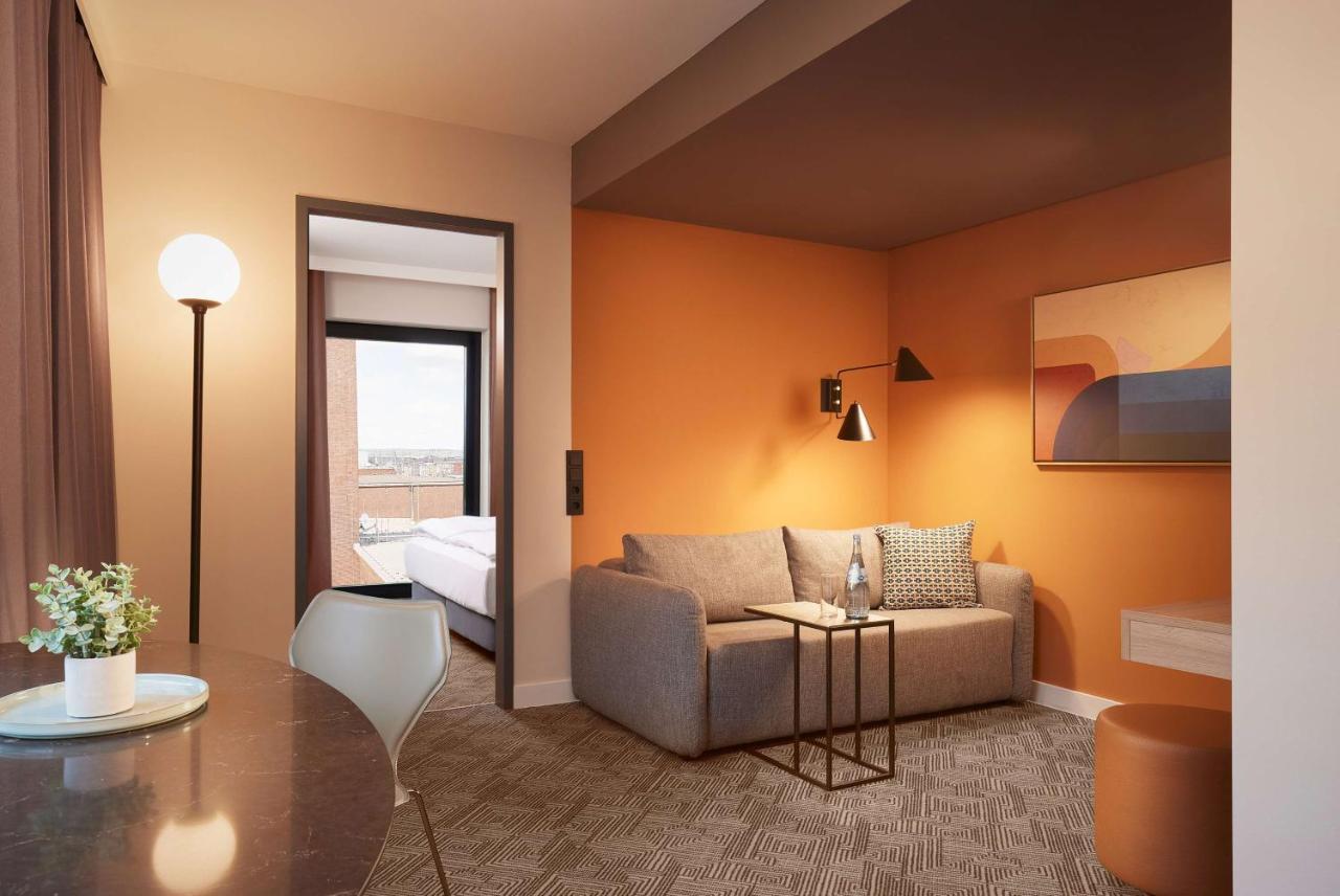 Aparthotel Adina 4*