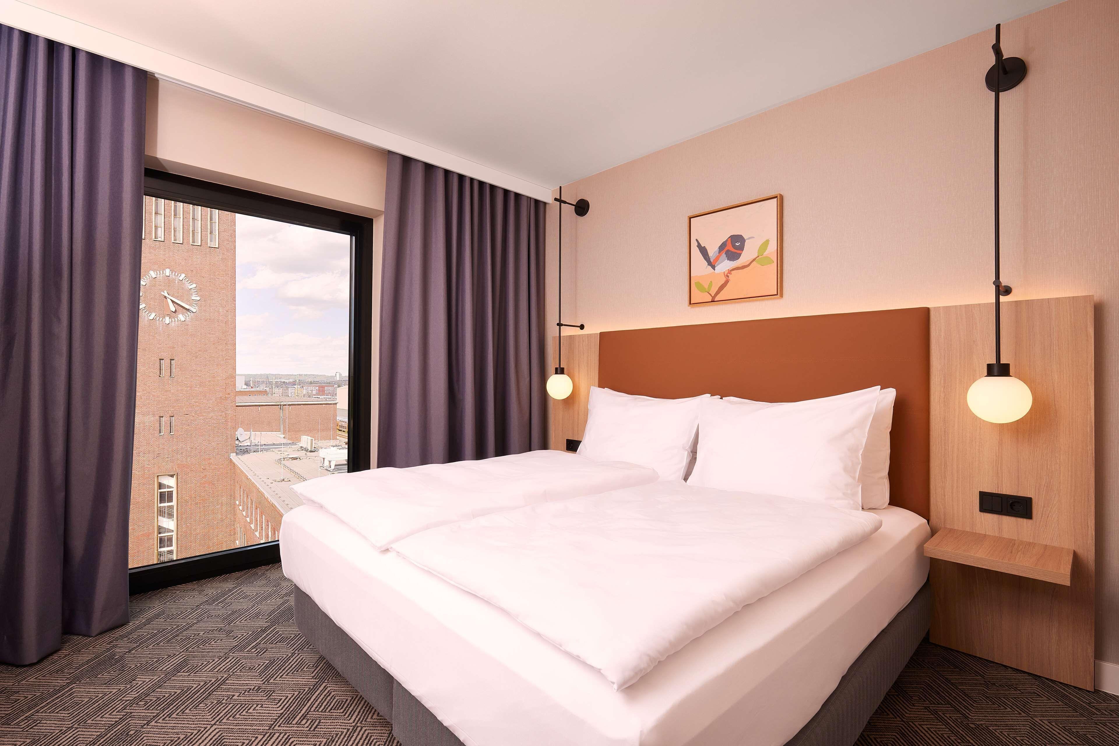 Aparthotel Adina 4*